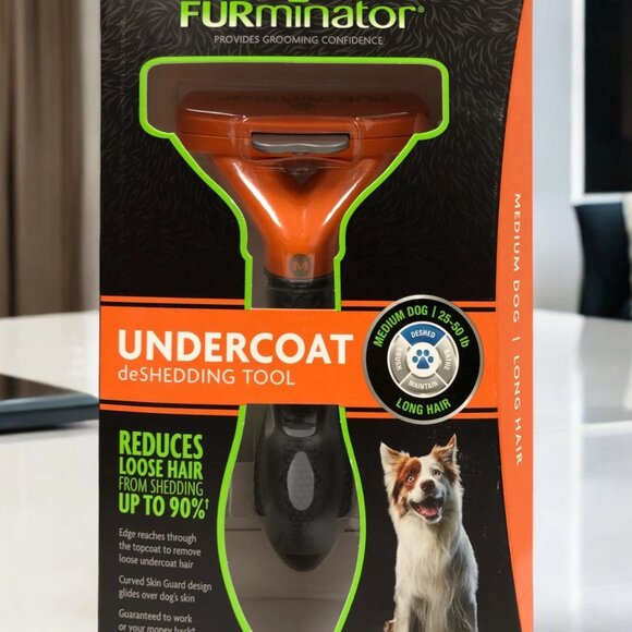 FURminator Undercoat deSHEDDING Tool for Medium Dogs (25-50 lb) ShortHair - Picture 10 of 10